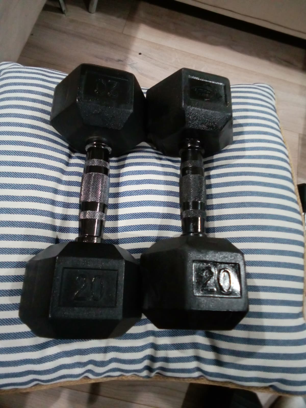 mancuernas de 20 lb